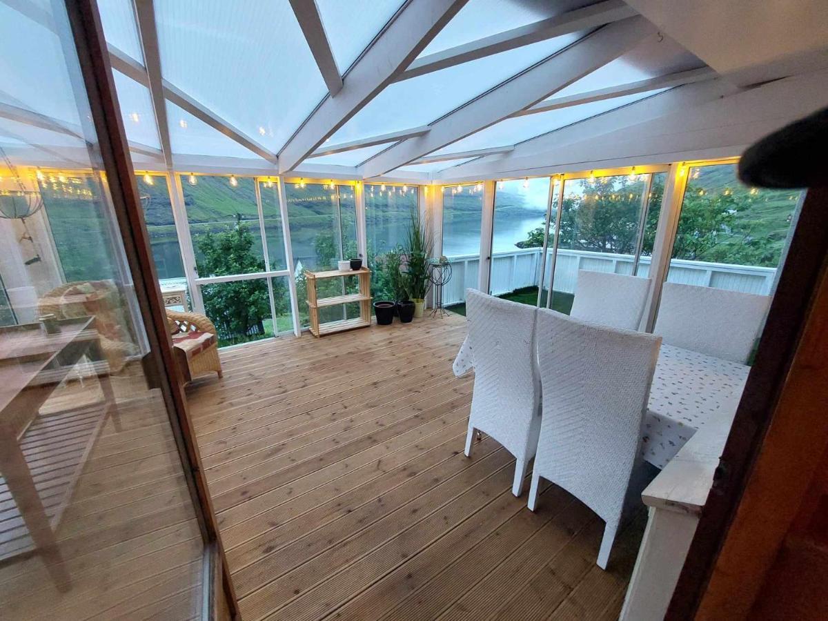Fjord Guesthouse Funningsfjordur Экстерьер фото